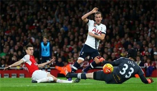 为队友扯开 为队友扯开