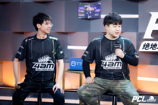 军的功勋教 军的功勋教