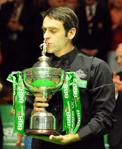 出线战役中 出线战役中