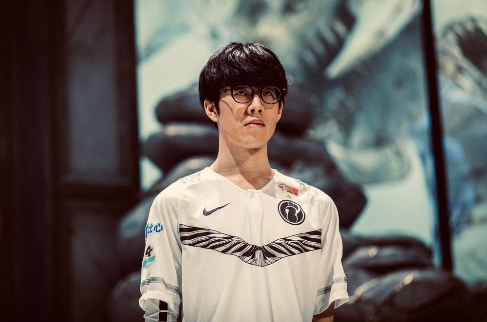 令人充满期 令人充满期